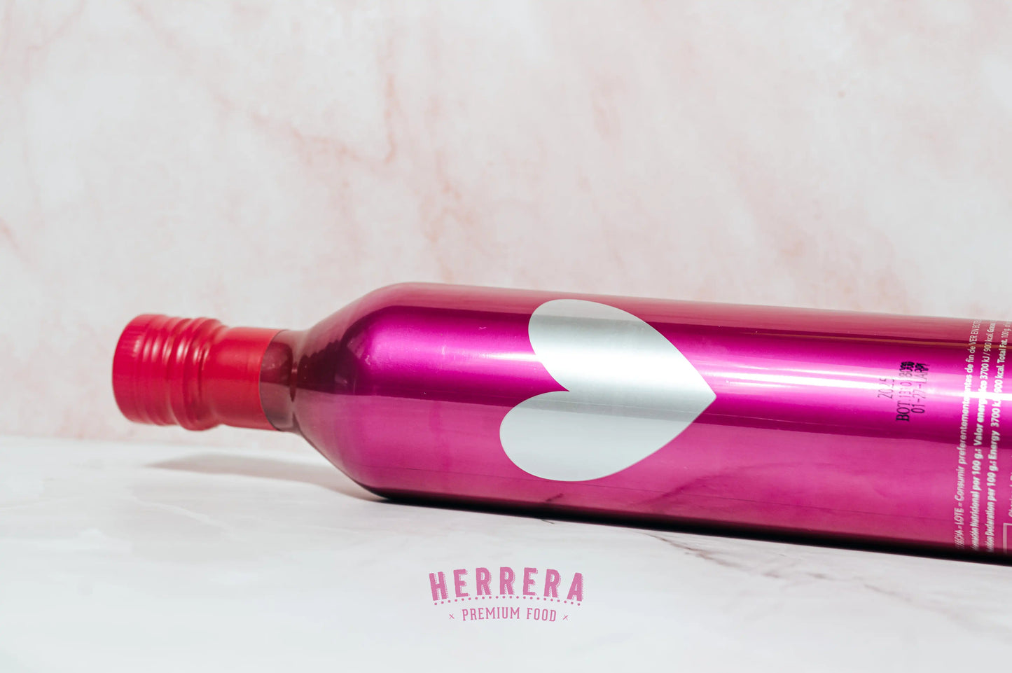 Aceite gourmet Señoríos de Relleu con diseño de Agatha Ruiz de la Prada – Edición limitada