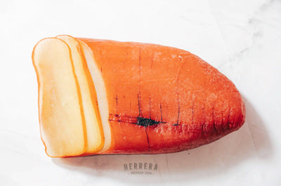 Textura compacta y color dorado de la Hueva de Maruca Extra - producto gourmet del mar