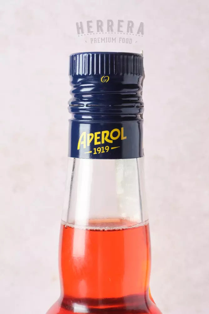 Descubre el Encanto del Aperol: Color, Sabor y Tradición