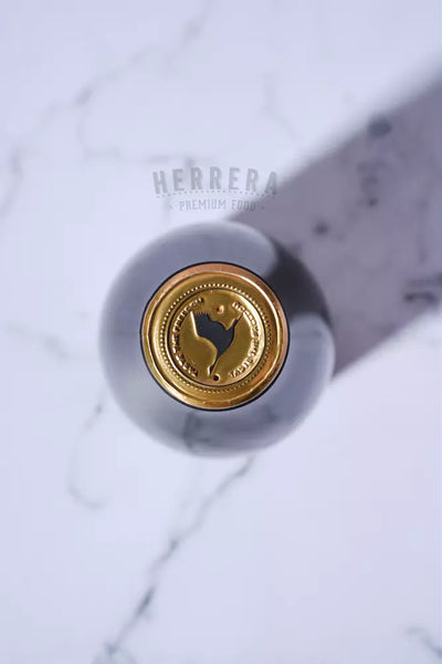 Descubre Áster Crianza: Elegancia y Sofisticación.