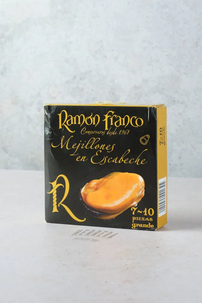 Mejillones Ramón Franco: Sabor del Mar en Lata