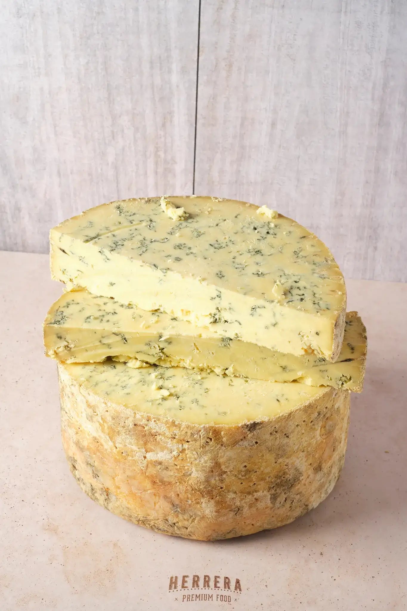 Queso Azul Stilton con Denominación de Origen: Experiencia de Realeza
