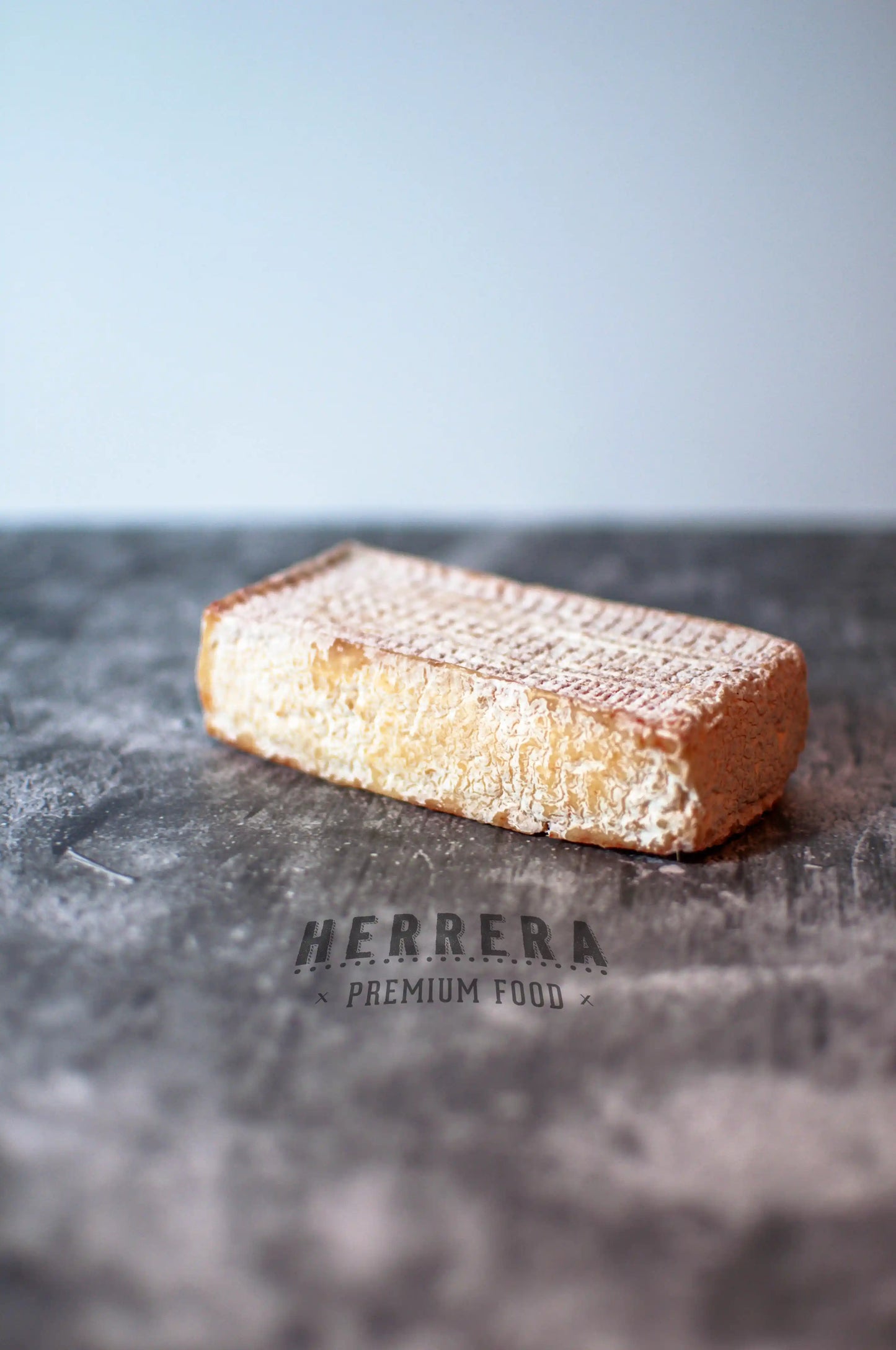 Queso Jondal con pimentón dulce.