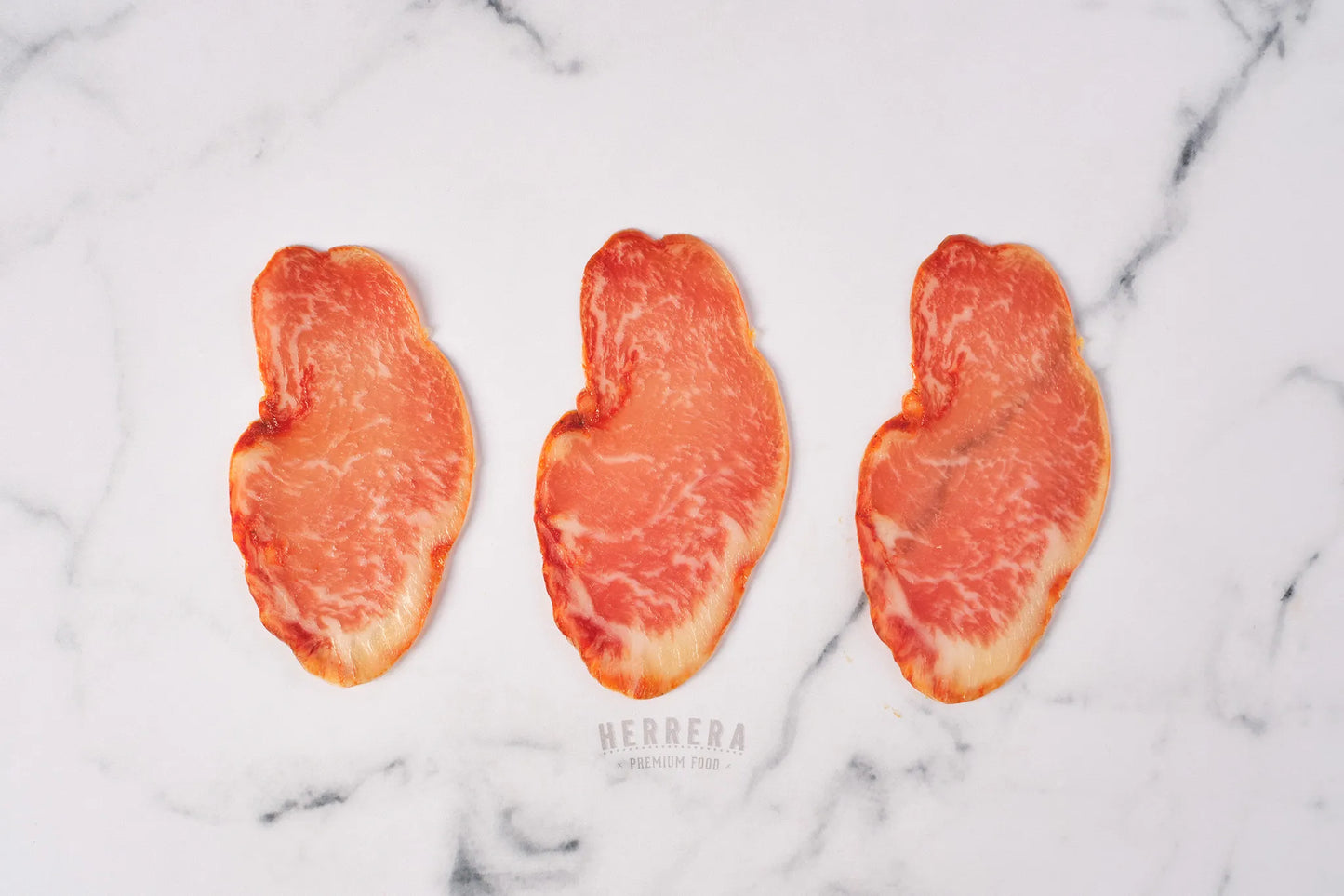 Eleva tus Sentidos con Nuestro Lomo Ibérico