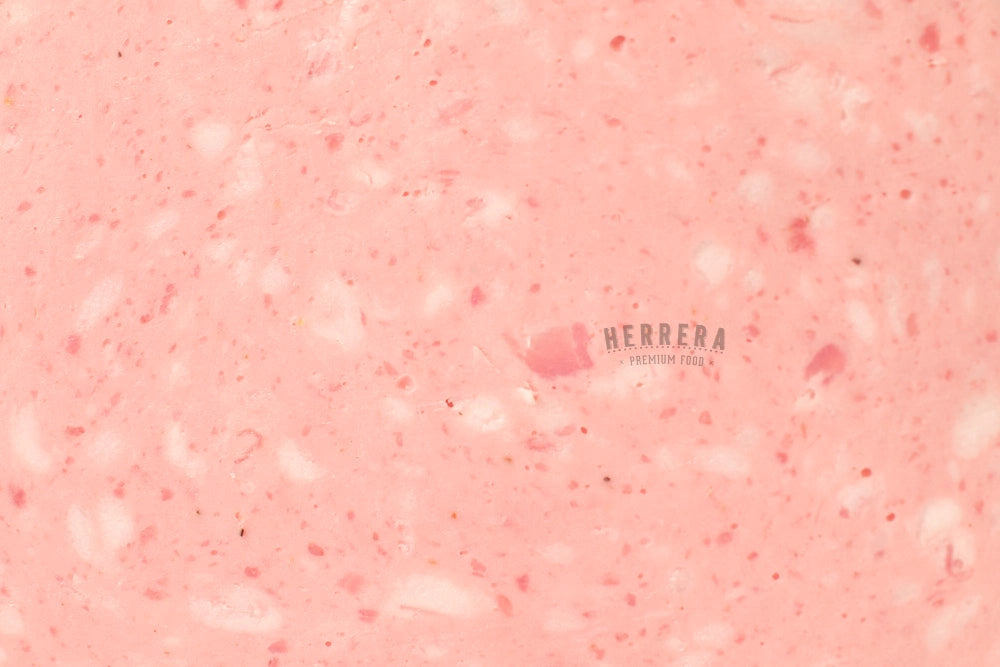 Calidad y autenticidad con nuestra Mortadela de Cerdo, la de siempre