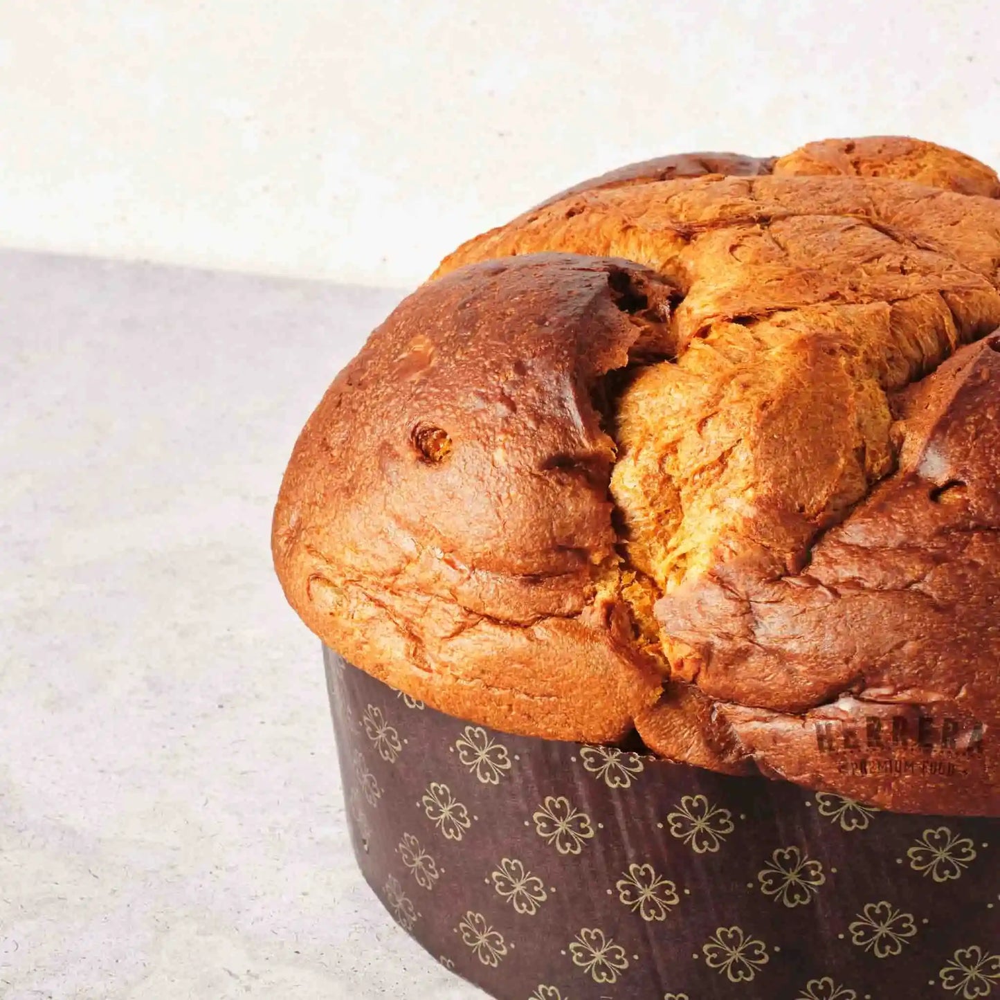 Italia en tu mesa con nuestro Panettone.