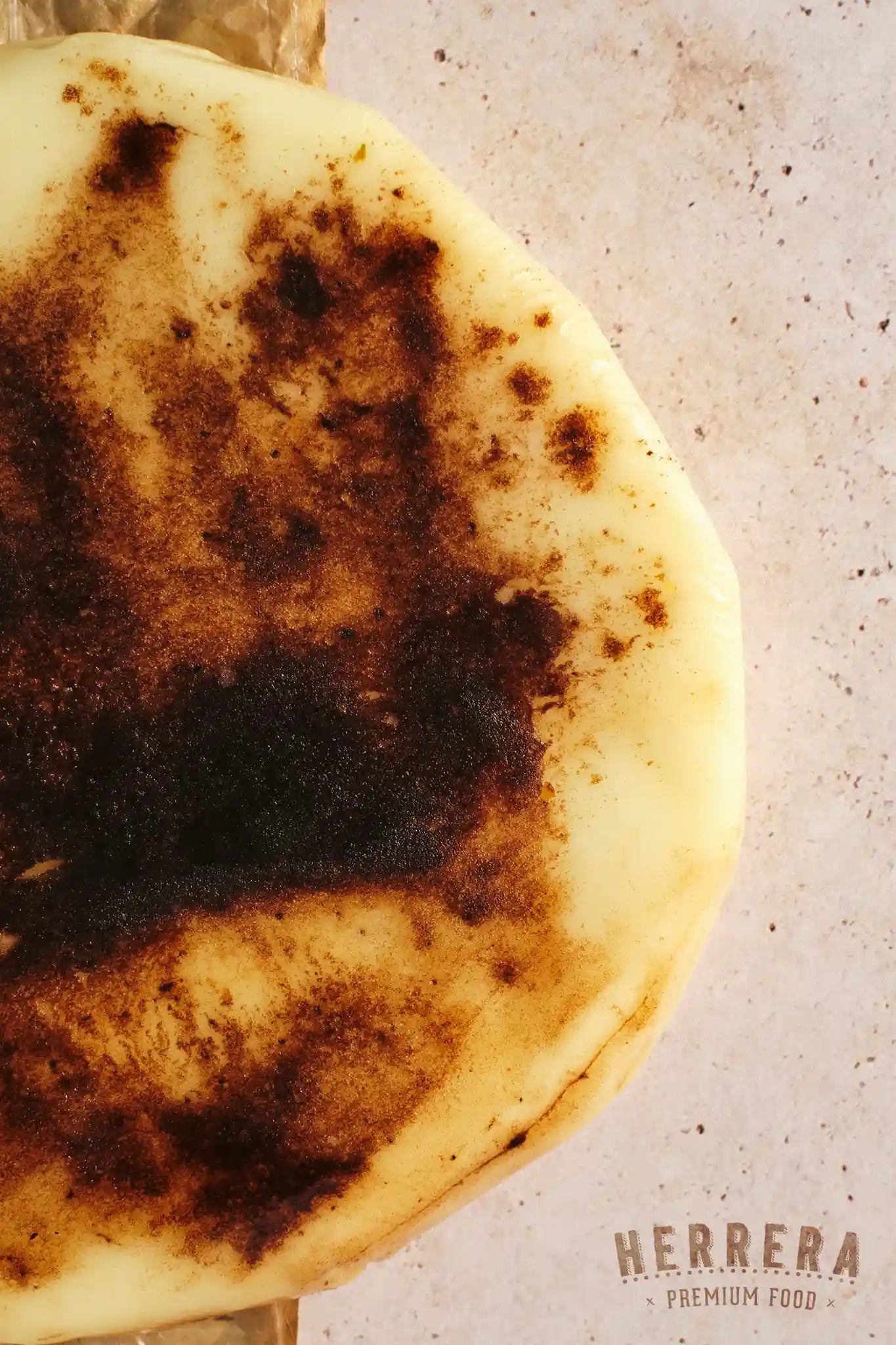 Provolone con Aroma a Trufa: Experiencia Gourmet en Cada Bocado