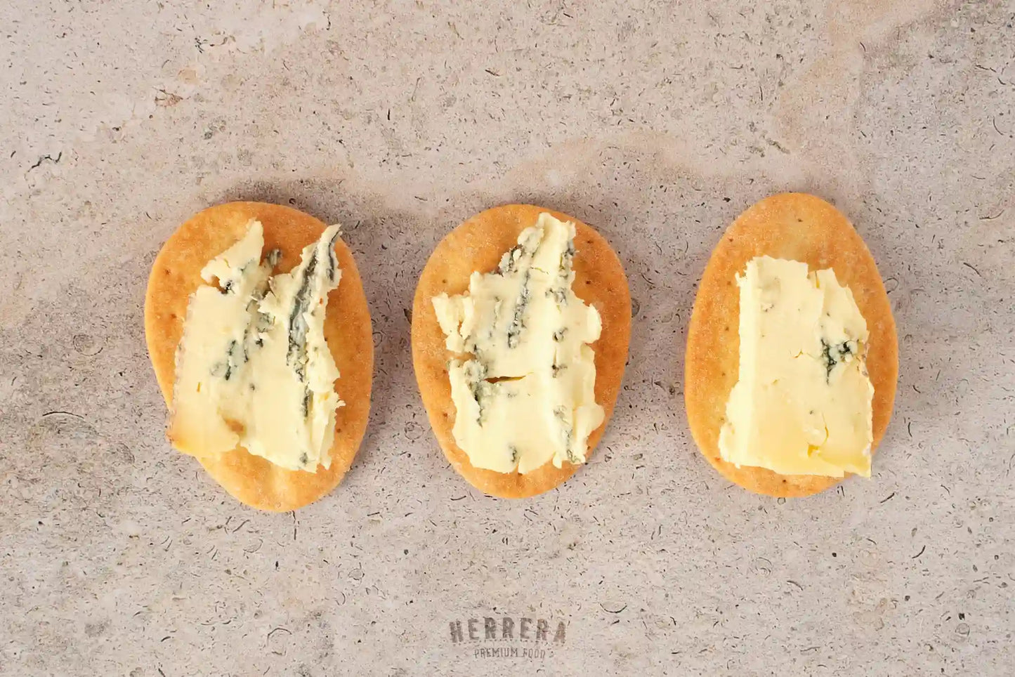 Queso Azul Montagnolo: Intensidad Alemana en Cada Bocado