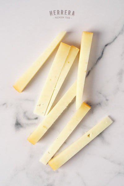 Cautiva tus Sentidos: Queso Zamora "Ciudad de Sansueña" en Lácteas Zamoro.