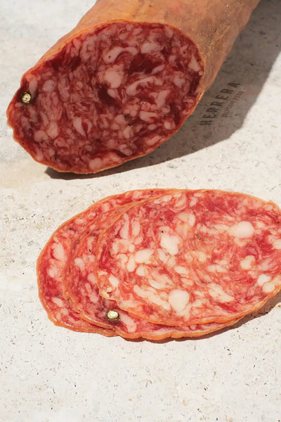 Sabor Tradicional: Salchichón de Bellota