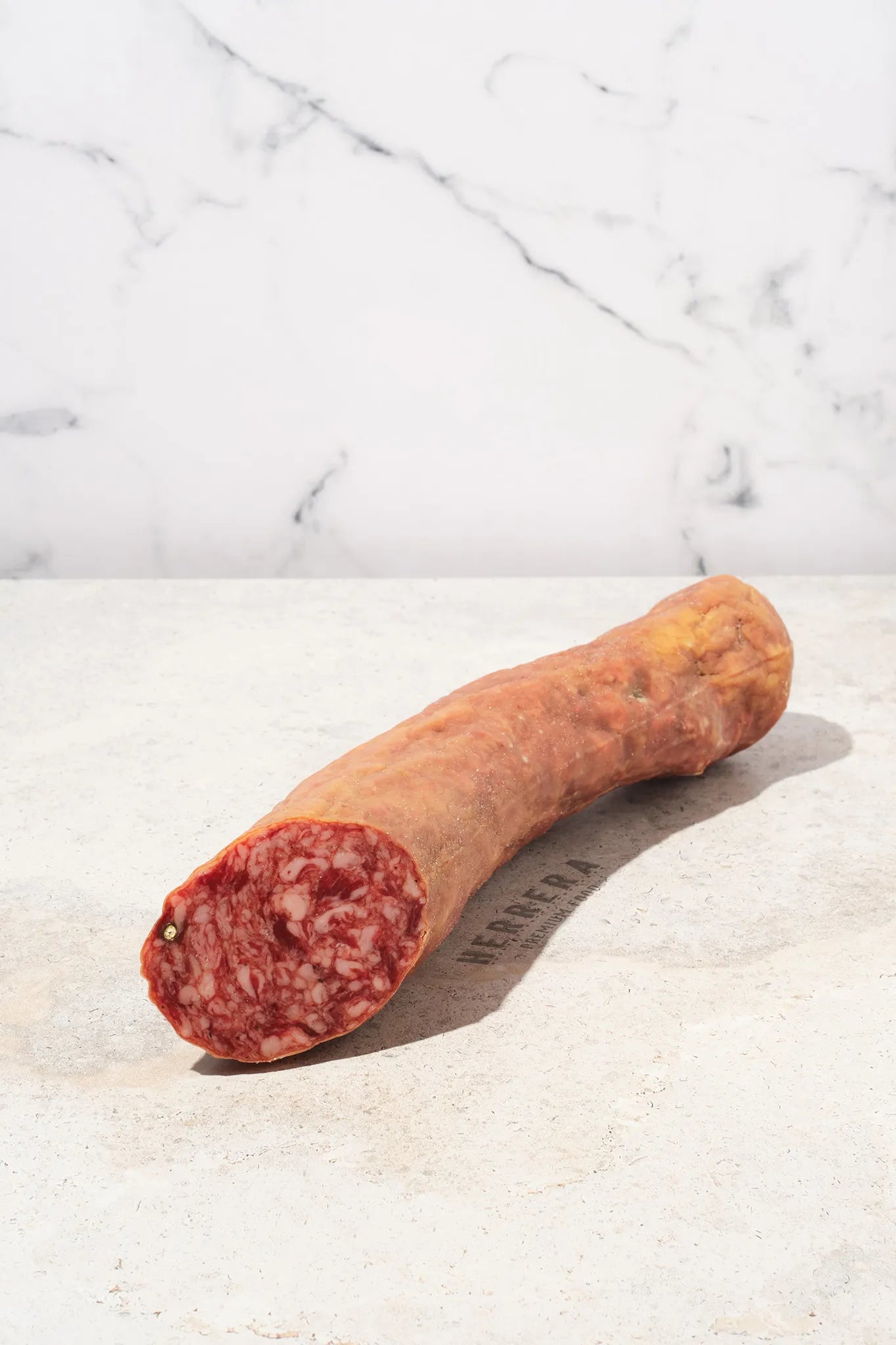 Salchichón Ibérico Cular de Bellota: Sabor de Extremadura