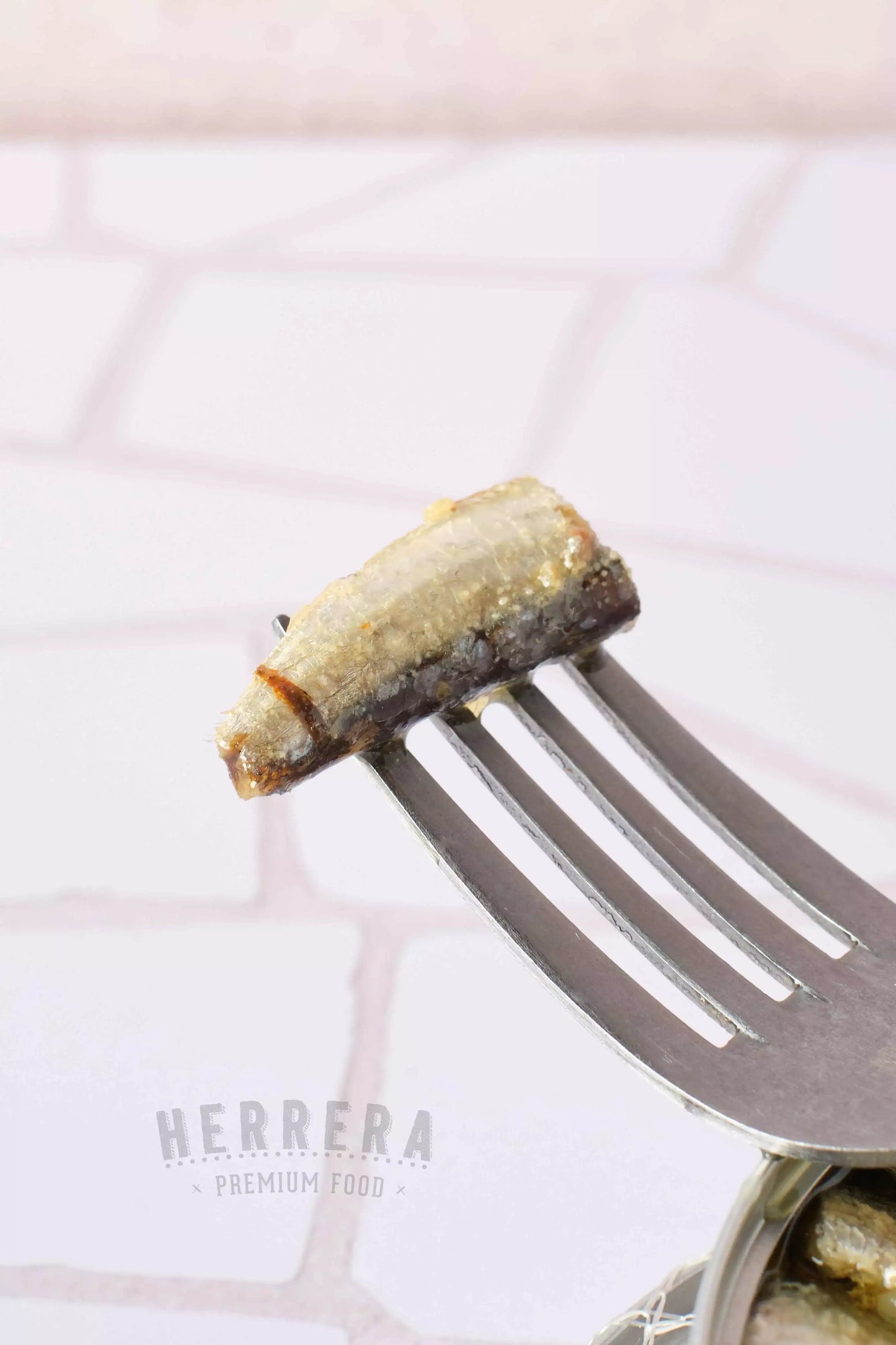 Rosa la Fuente: Sardinillas Gourmet en Lata