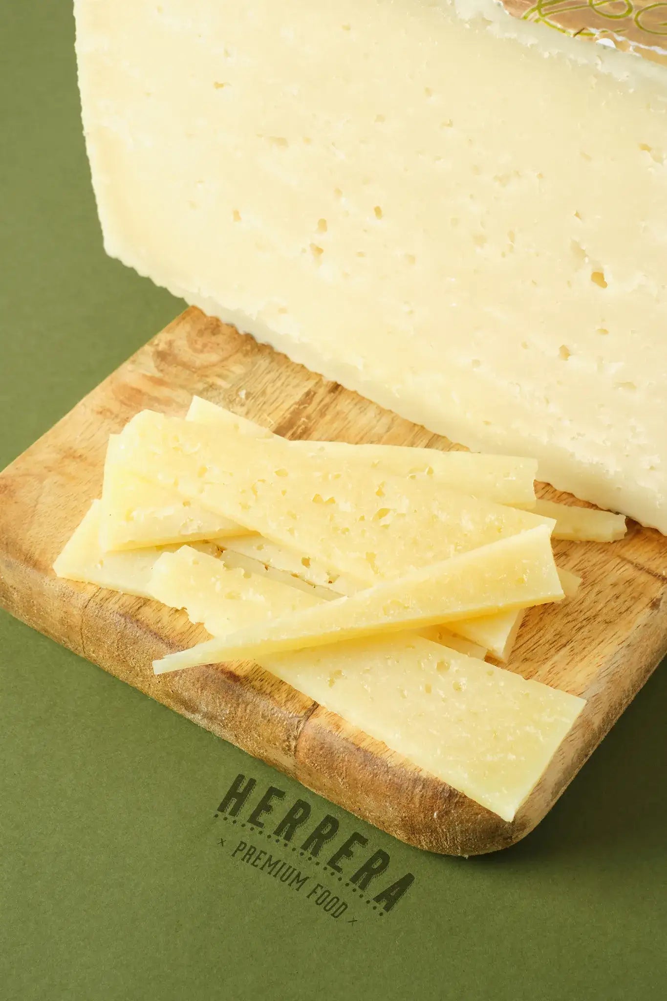 El queso semicurado Cristo del Prado, el protagonista de tus momentos gourmet en HerreraFood