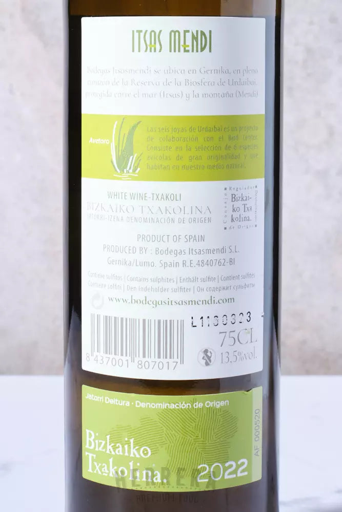Explora la Distinción del Txakoli con el Itsasmendi 2008