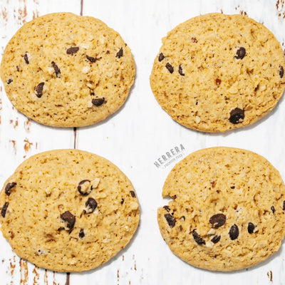 Cookies de avellanas con chocolate y chips de Milola, disponibles en HerreraFood