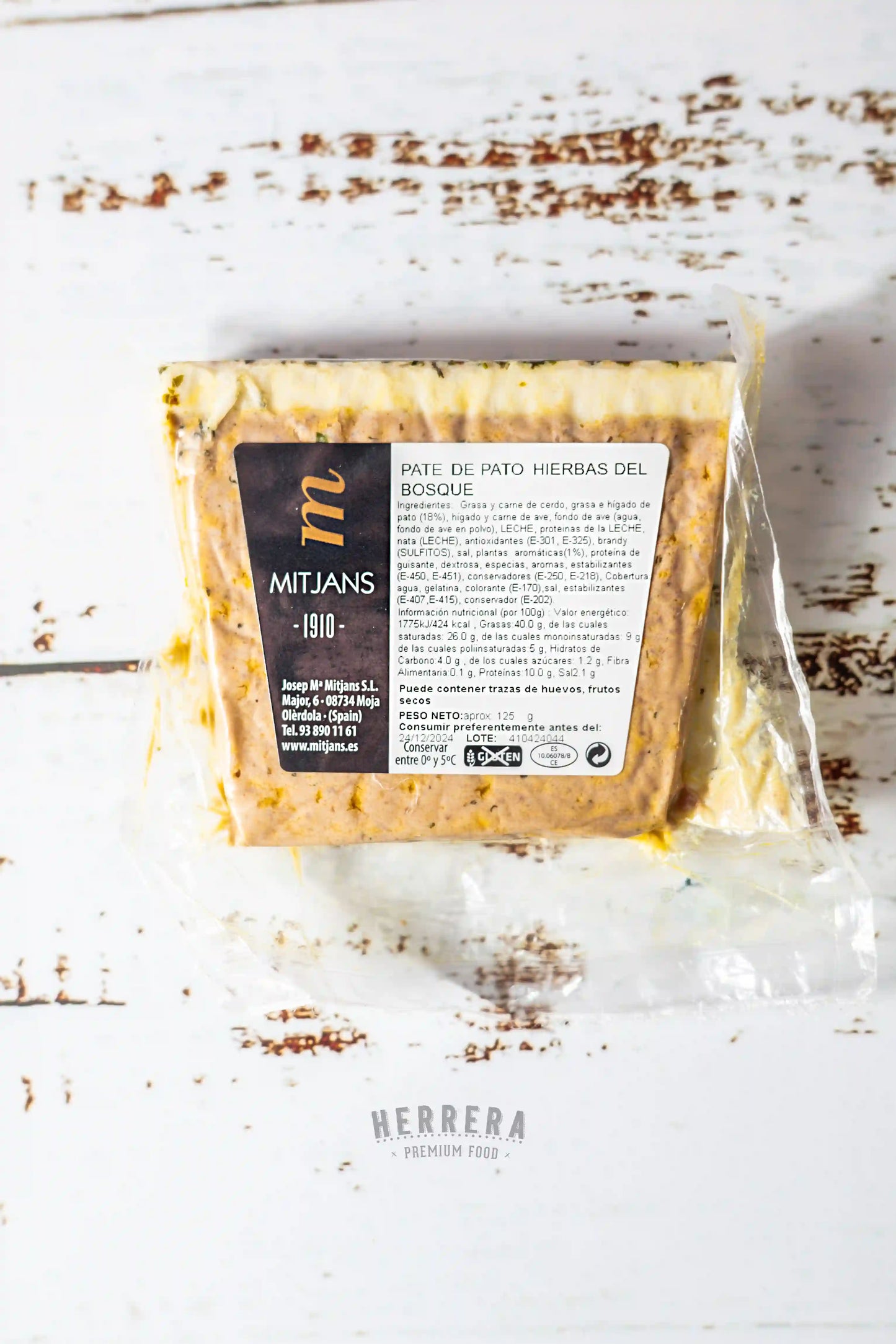 Paté artesanal de pato con hierbas silvestres