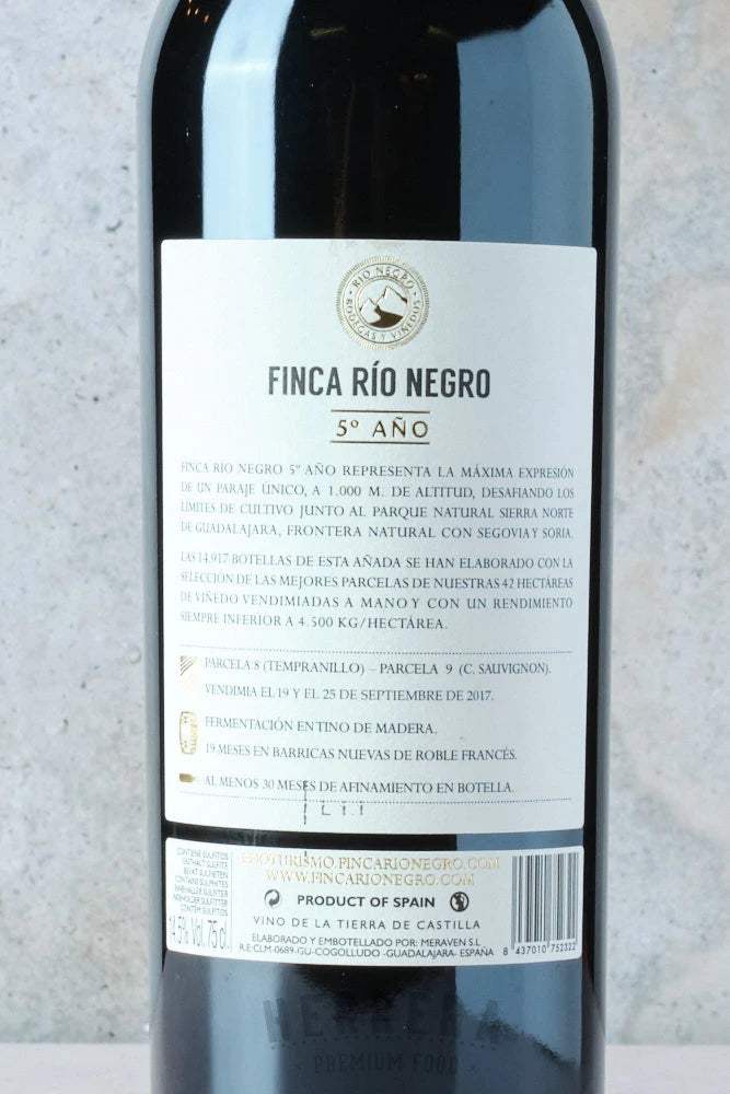 FINCA RIO NEGRO 5º AÑO - Un vino de sofisticación incomparable.