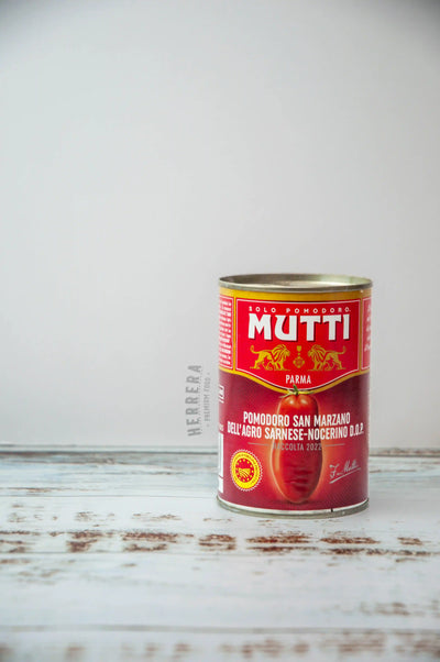 Salsa de tomate premium: Mutti Solo Pomodoro.
