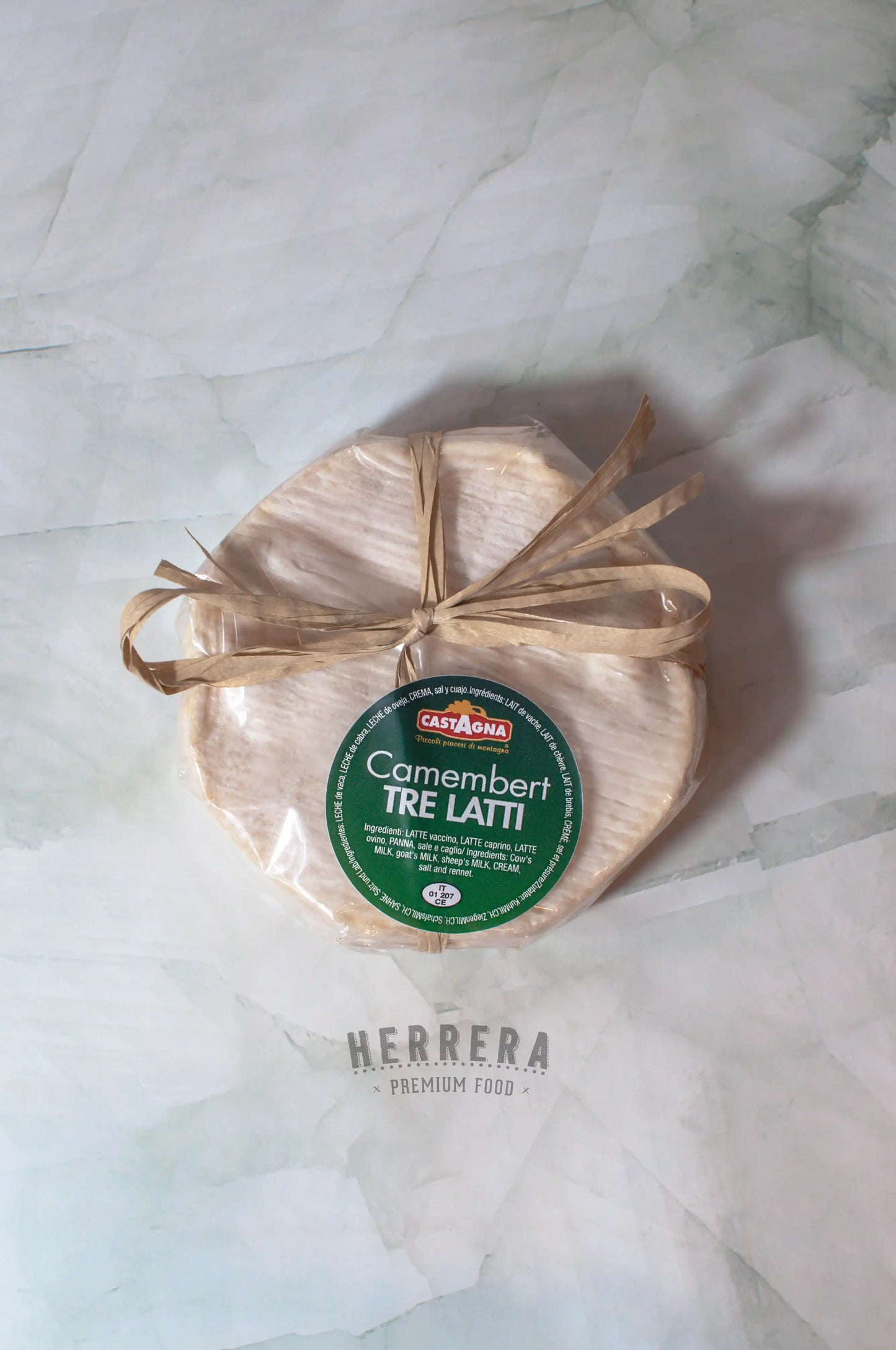 Queso Camembert Tre Latti de Castagna.