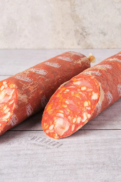 Chorizo Revilla: La tradición culinaria de España en casa.